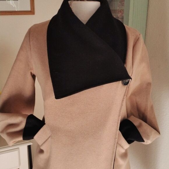 Thread & Supply Jacket - Picture 2 of 12